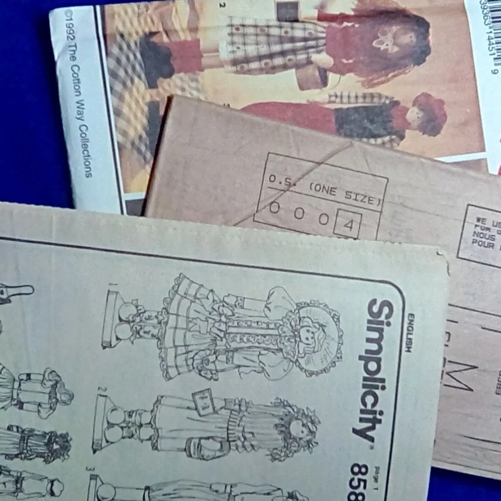 Simplicity Dowel Dolls in 3 Styles